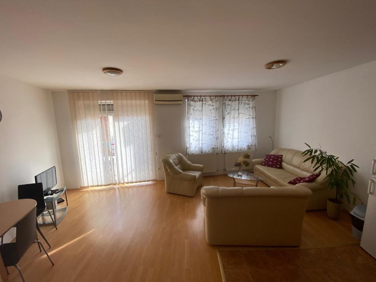 Ihome Apartment 3.0 Pécs Eksteriør bilde