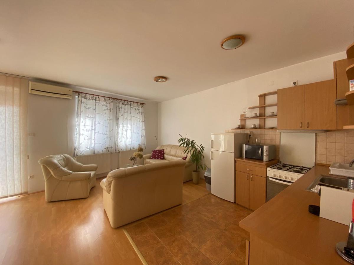Ihome Apartment 3.0 Pécs Eksteriør bilde